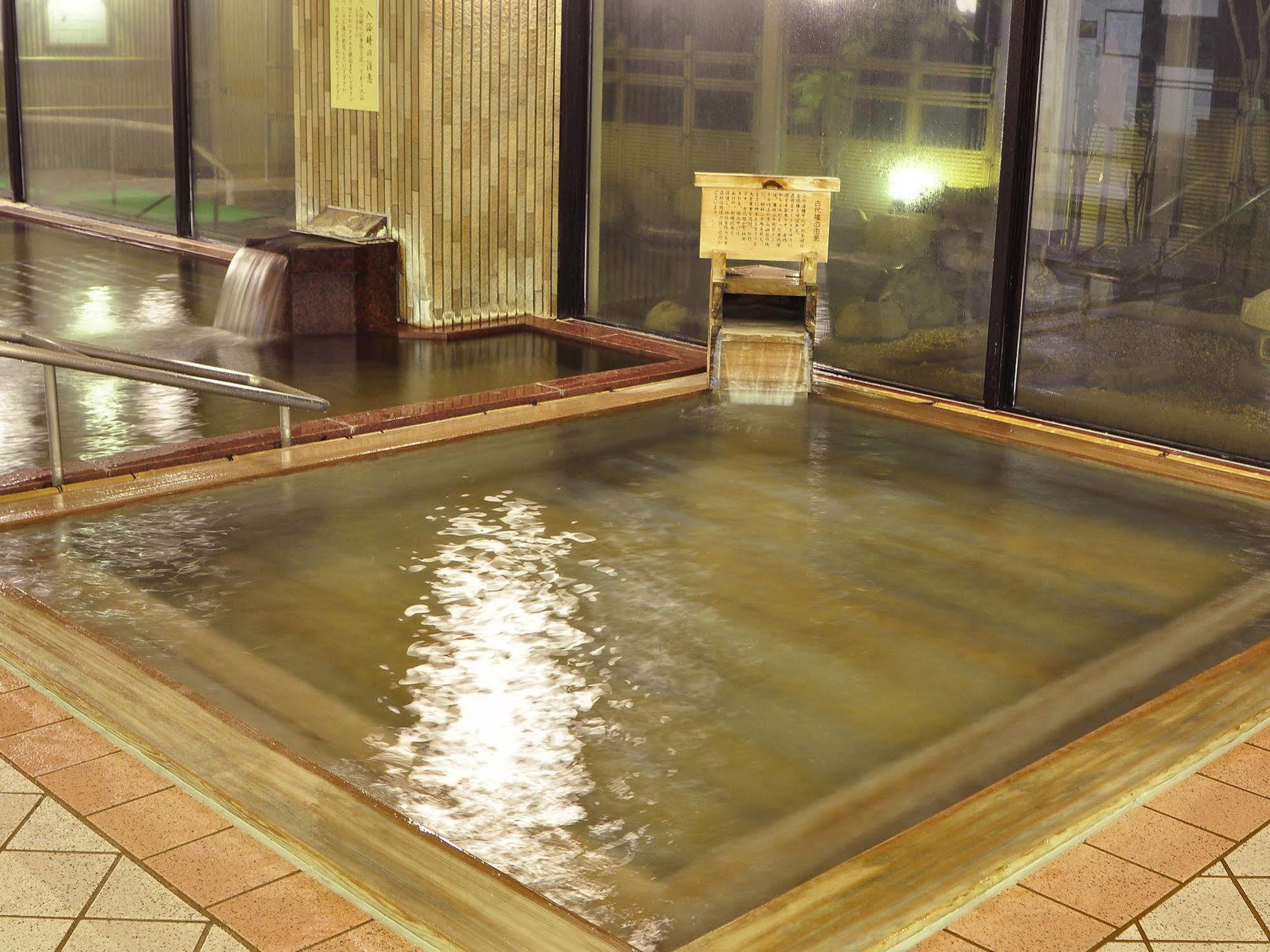 Royal Hotel Yamanaka Onsen Kajikaso Kaga  Bagian luar foto